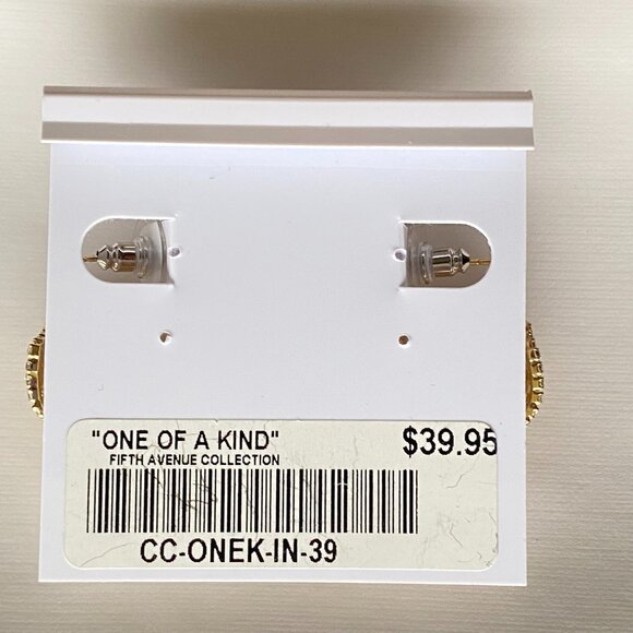 FAC Crystal Curve Shape Hoop Gold Tone Earrings NWT - Picture 8 of 9